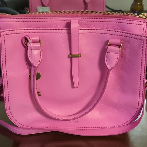 Fossil Handbags - Fossil Vibrant Pink Crossbody Bag
